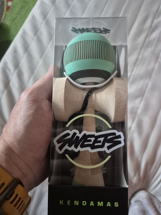 Kendame Sweets broken bones si Joshua moon