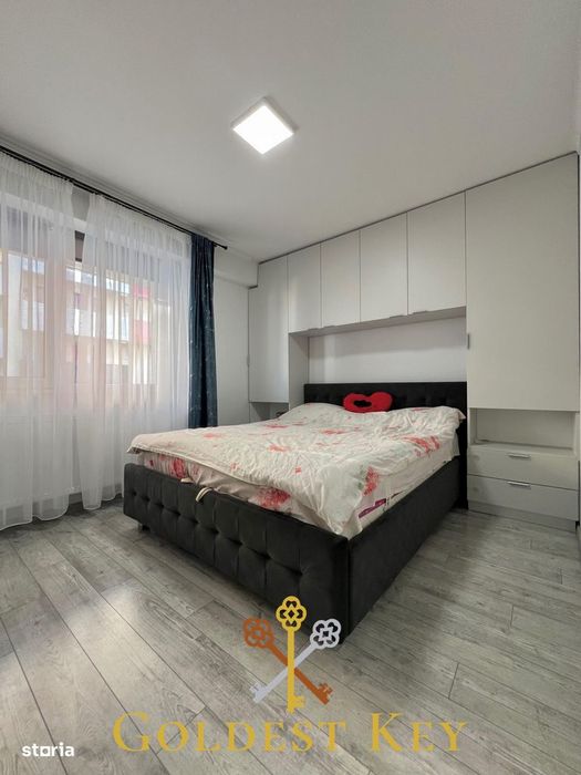 Apartament modern cu 2 camere semidecomandate, balcon si parcare!