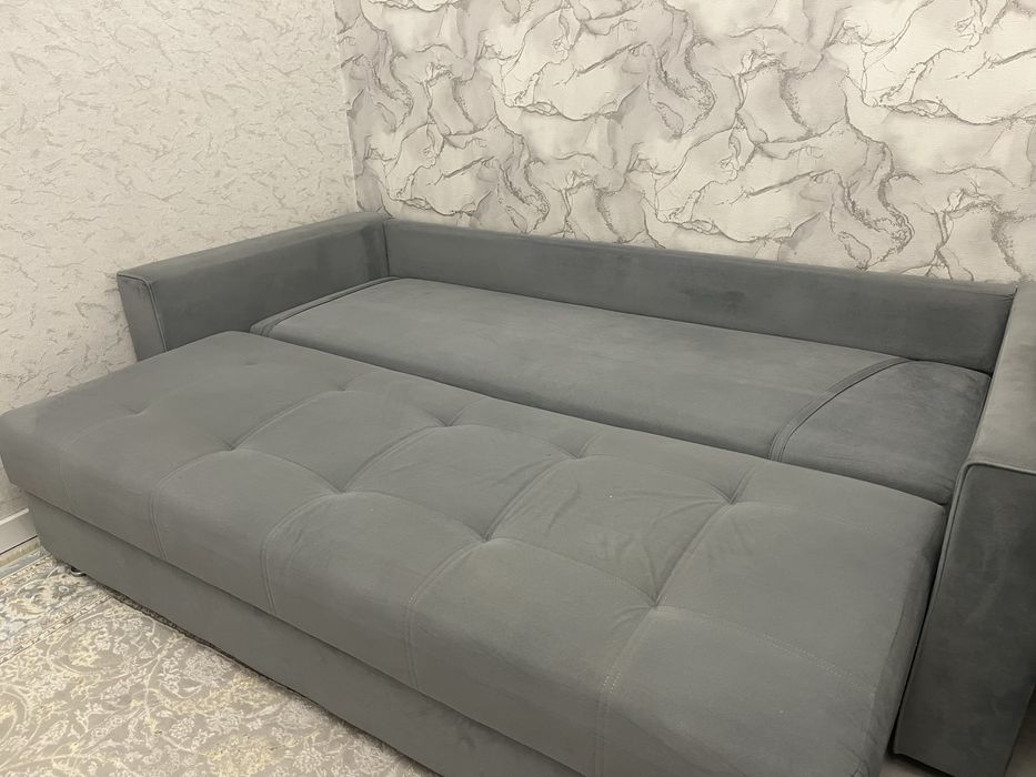 Диван, в очень хорошем состоянии