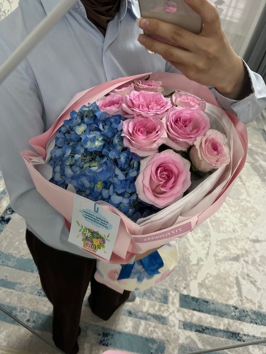 Әдемі букет бүгін келді