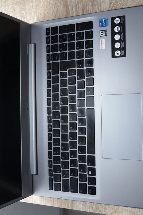 Laptop  – i7 Gen 11 / MX450 2GB / Full HD IPS 17.3"