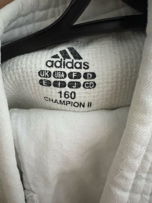 Продаю кимоно адидас для дзюдо