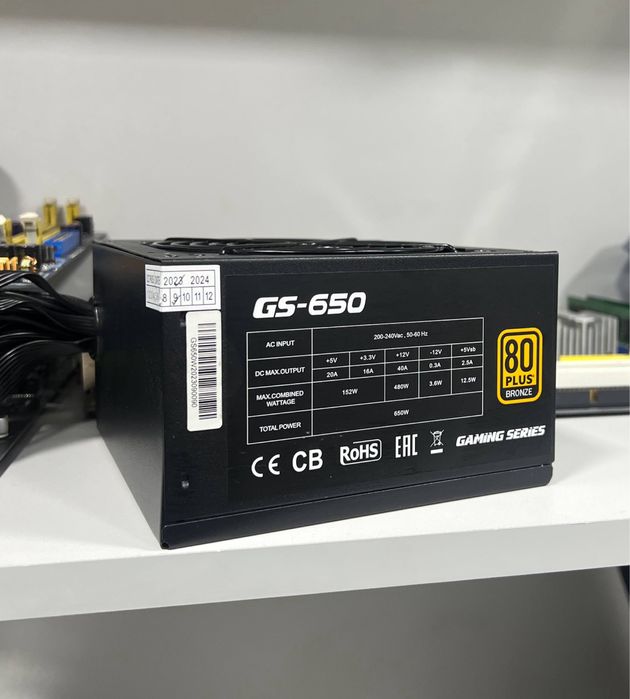 Корпус + блок питания 650w 80+ Bronze