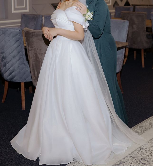 Продам свадебное платье