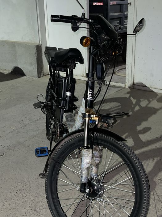 Elektro skuter..