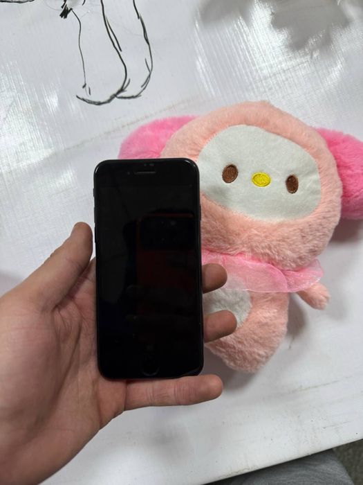 Айфон se 2020 64гб