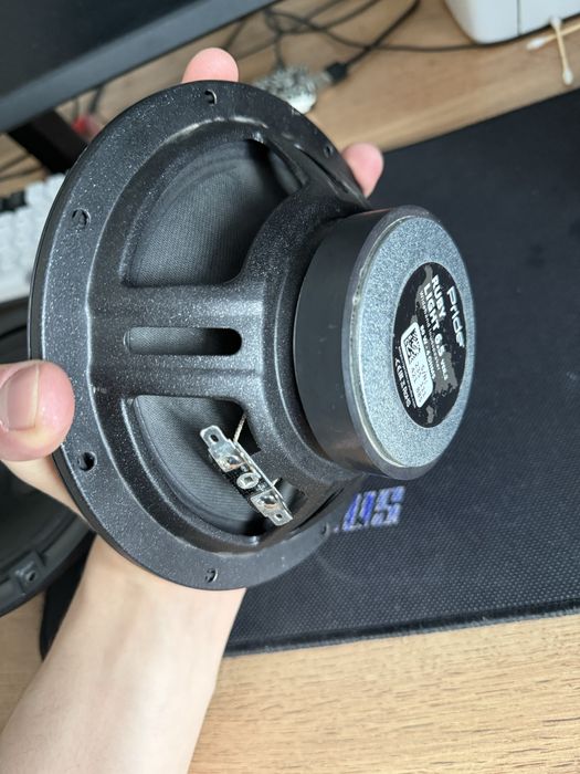 Продам колонки Pride 16.5