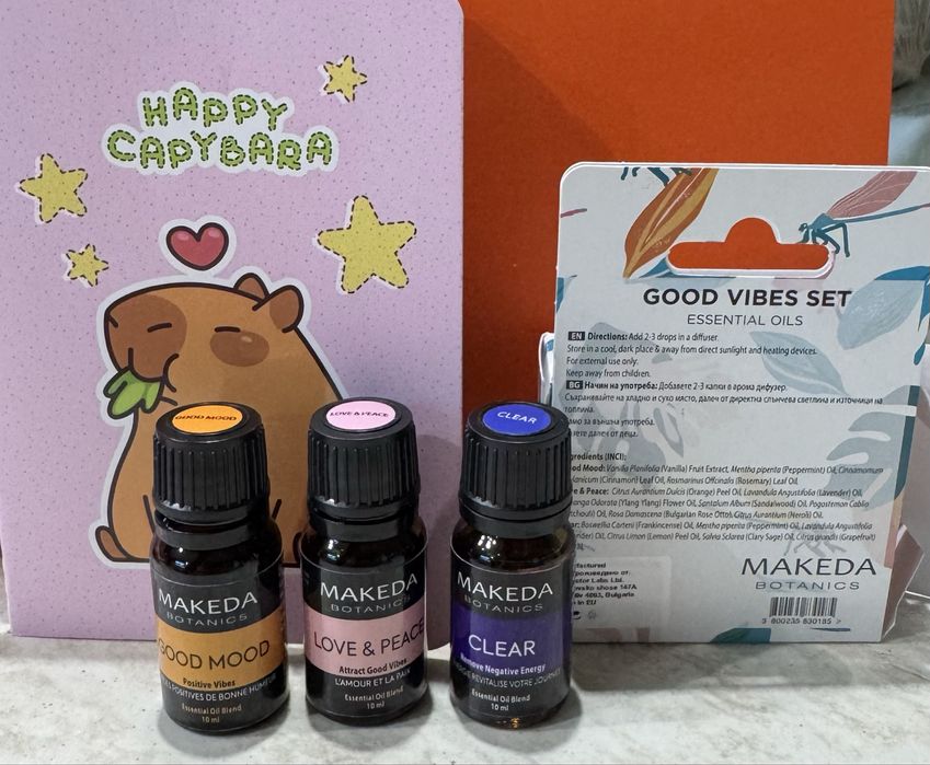 Сет атоматни масла Makeda