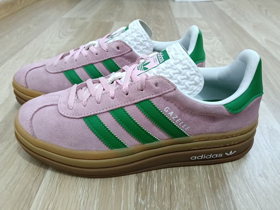 Adidași Adidas Gazelle Bold mărimea 40 (Nike)