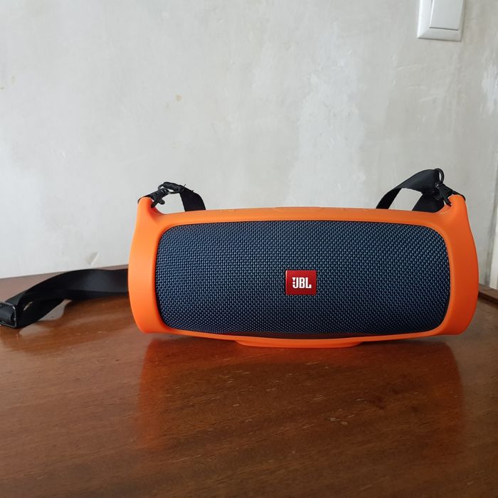 JBL Charge 4 Orange