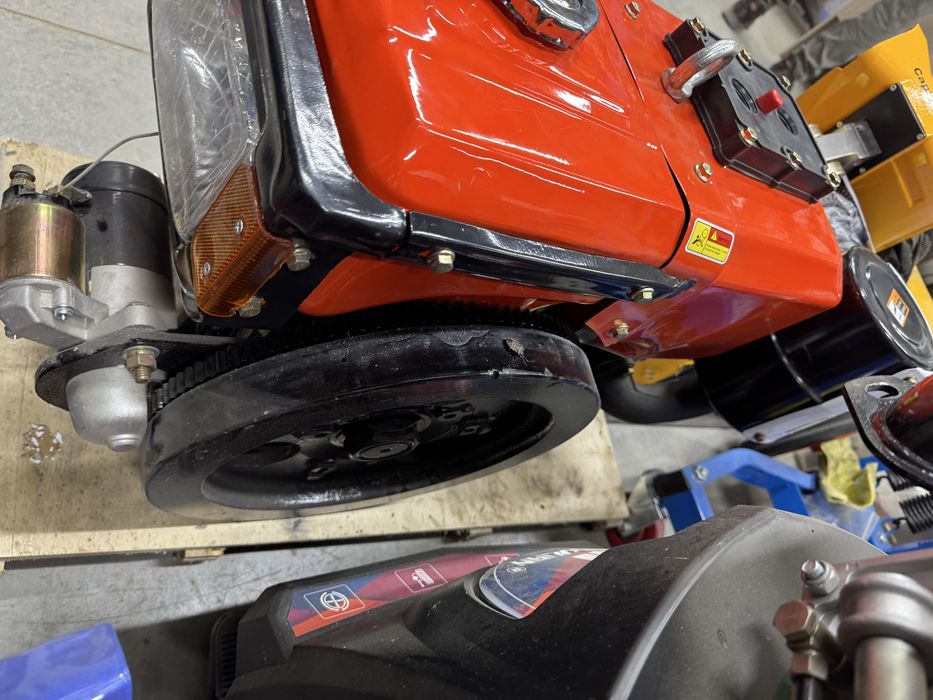 Двигатель на трактор 12лс