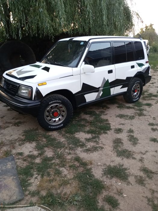 Vând Suzuki Vitara