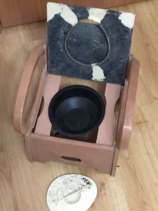 Горшок - стул  для девочки.