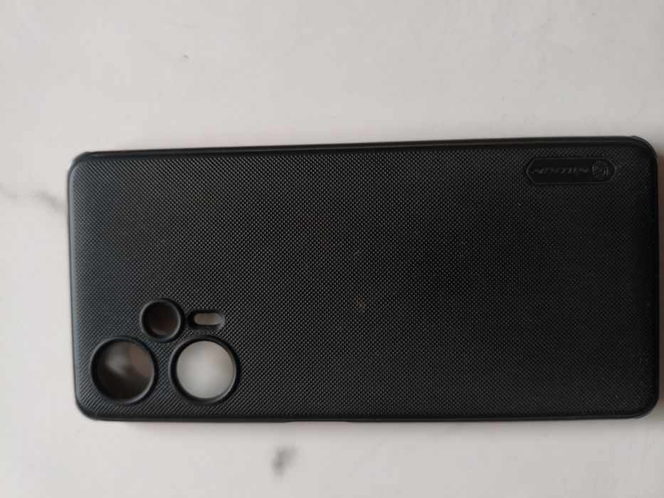 продам poco f5 чехол nillkin