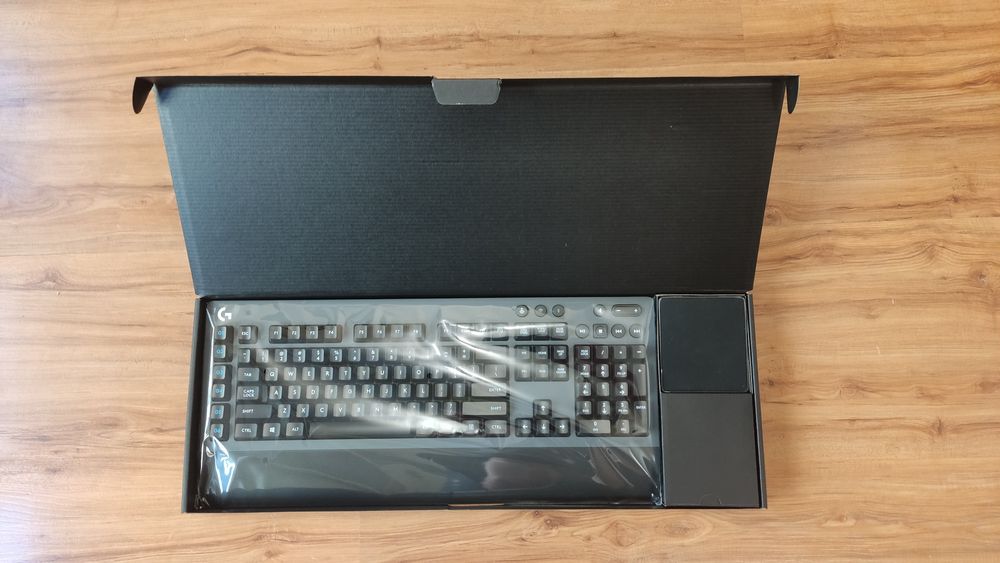 Безжична клавиатура Logitech G613