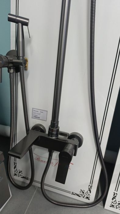 Смеситель на кухню "Frap"