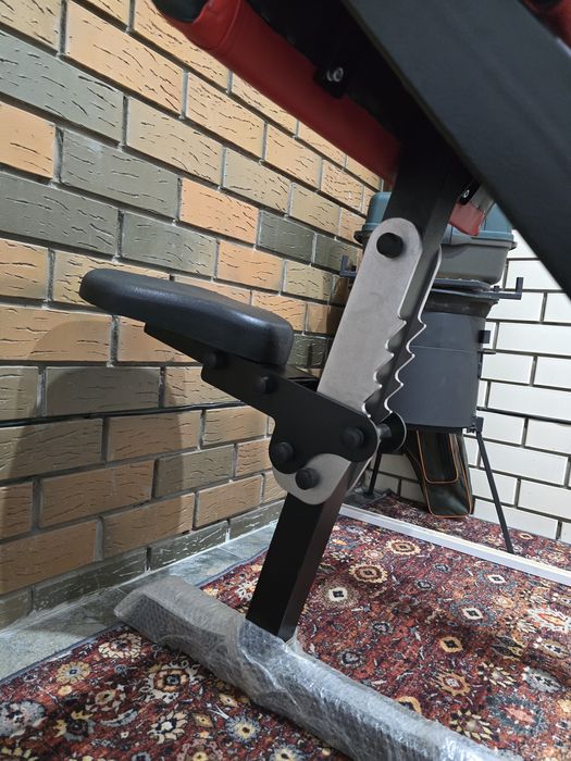 Скамья для тренировки бицепса(Скамья Скотта)