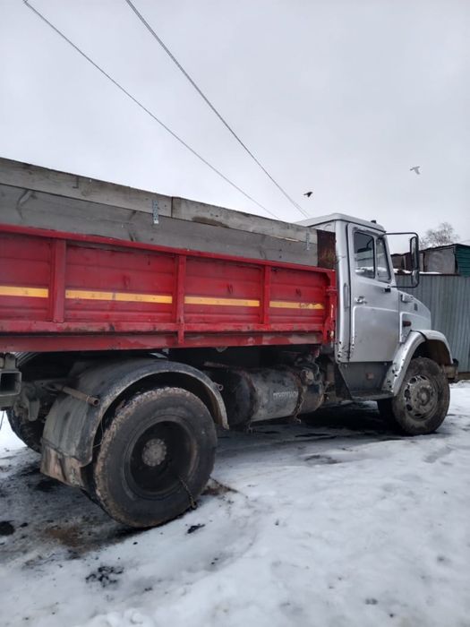 Продам машину ЗИЛ 130.