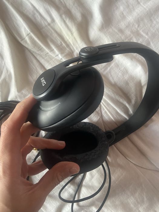 Casti AKG K371 stare perfecta.