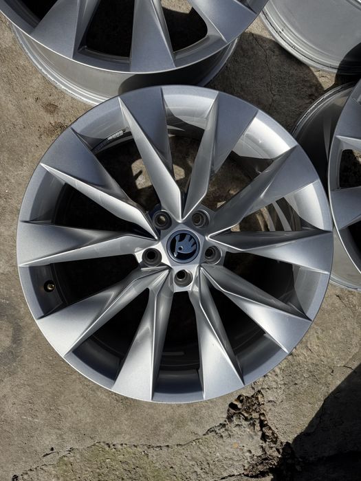 Jante Aliaj 19 5x112 Original Skoda Karoq Kodiaq Octavia Superb