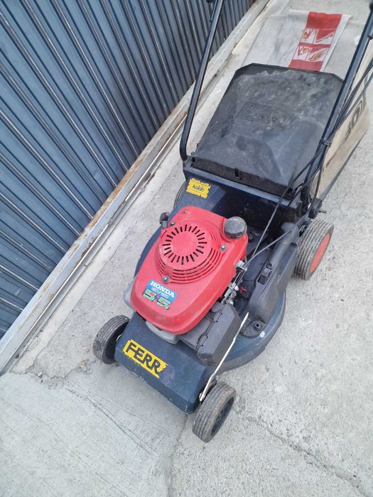 Masina de tuns iarba pe benzina HONDA 4CP cu SAC si COS