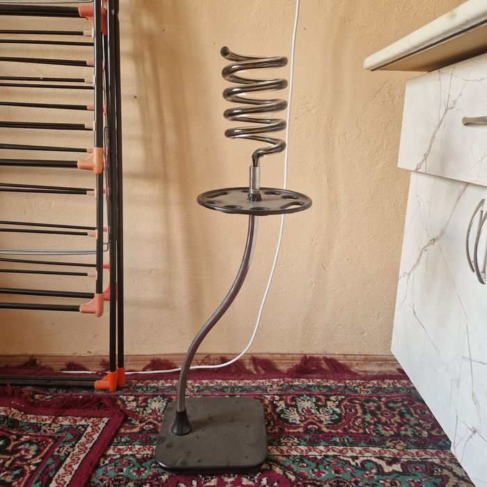 Фендержатель, чёрного цвета