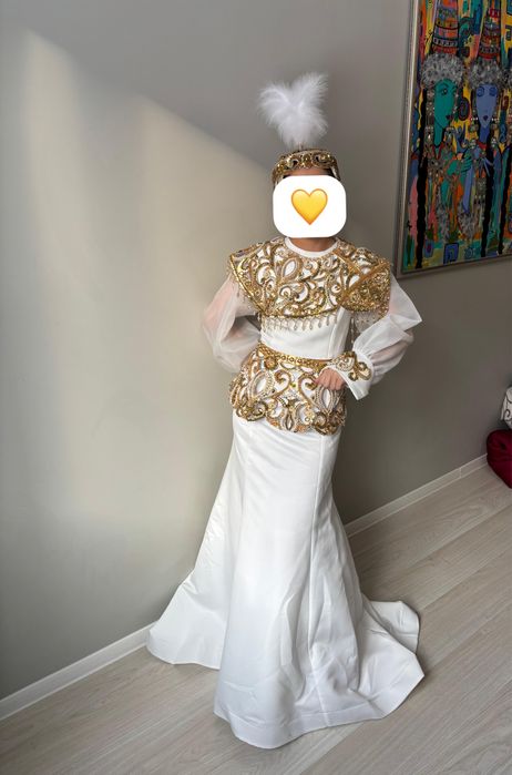 Көйлектер прокатқа беріледі.