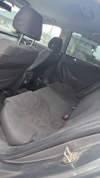 Vând Passat b6 1.9 TDI 2006