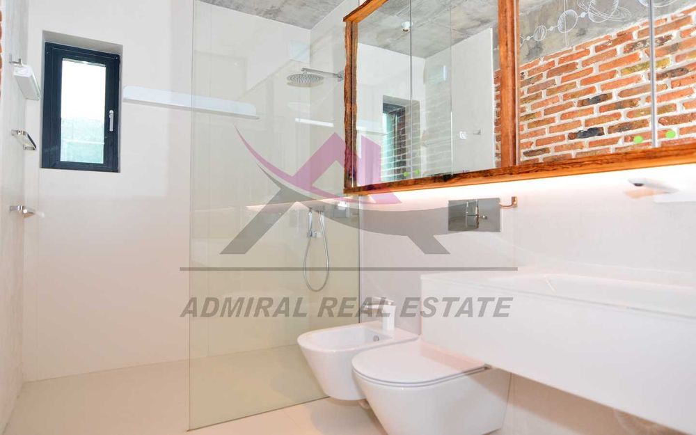 Дава се под наем Двустаен апартамент в Варна, Бриз - 115 кв.м за 1200 € - Снимка #4