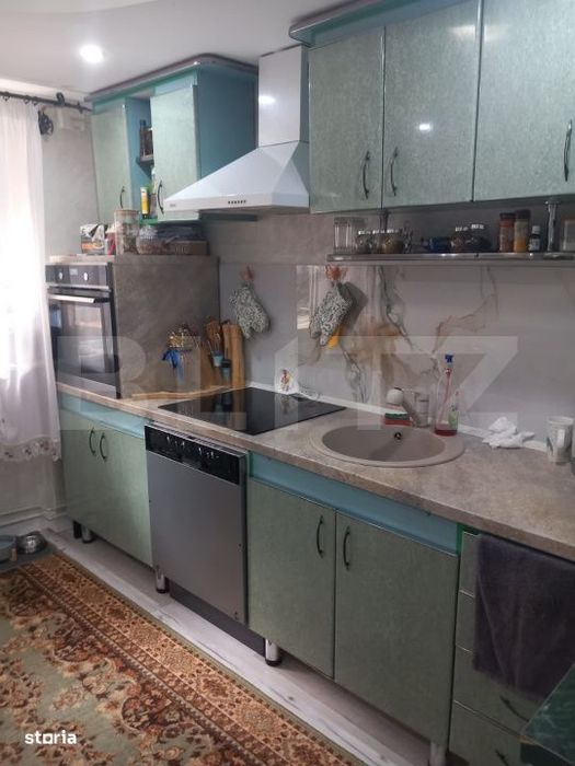 Apartament 3 camere, decomandat, Cuza Voda 1