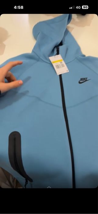 nike tech fleece