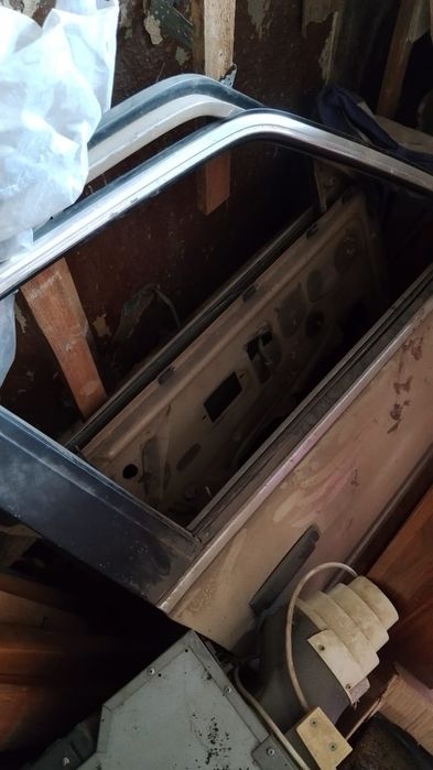 Продам запчасти на  БМВ