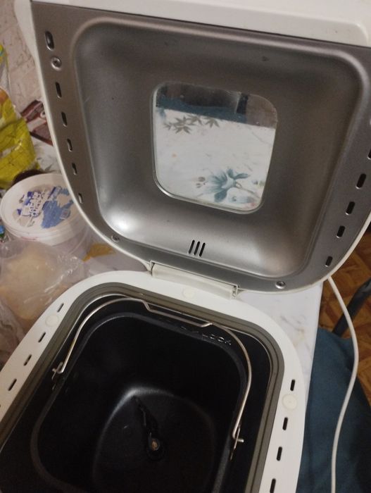 Продам хлебопечь