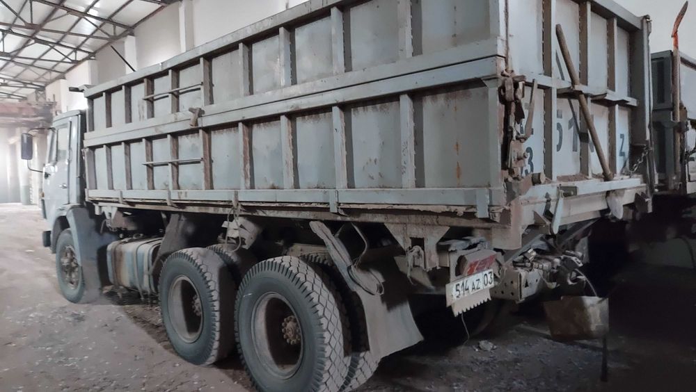 Камазы сельхозники 1999 год.