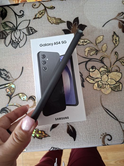 Vand telefon A54 impecabil