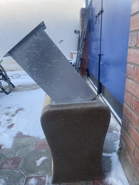 Продам мусорный бак