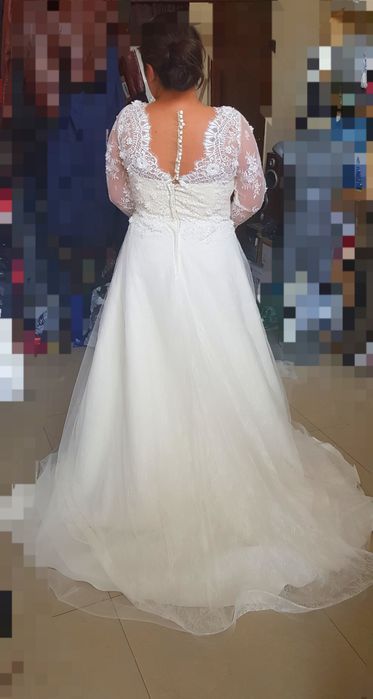 Vând rochie de mireasă