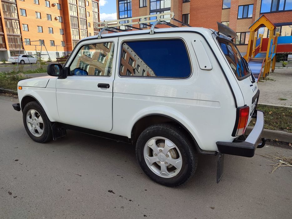 Нива. Лада. Ваз 2121