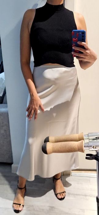 сатиновая юбка UNIQLO
