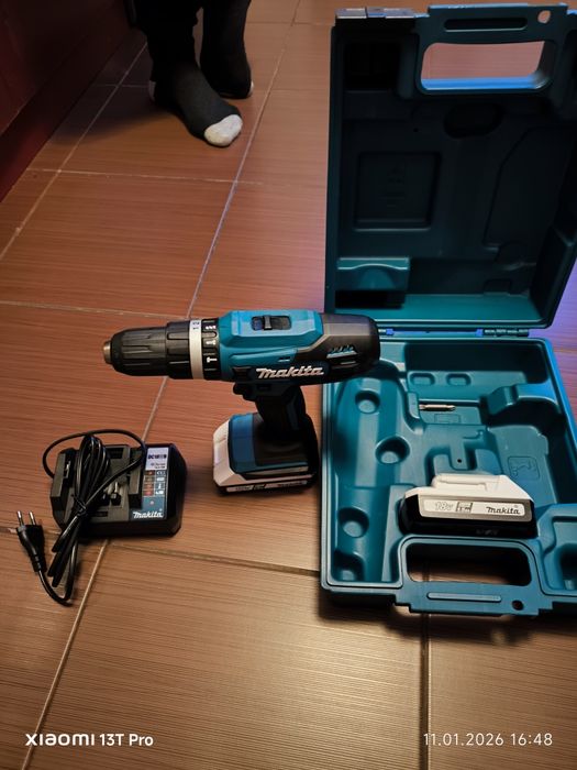 Bormașină acumulator Makita