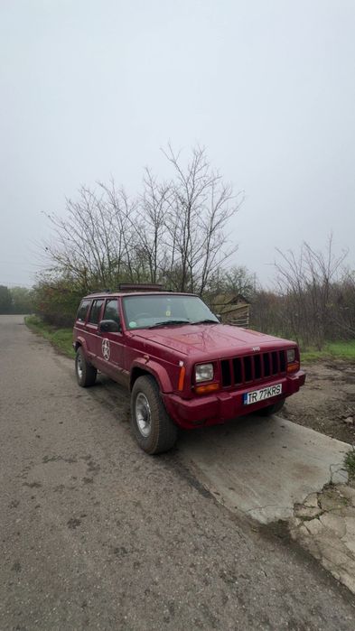 JEEP Cherokee 2000 — imagine 5