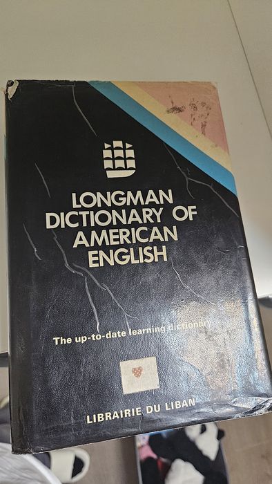 Книги речници и пътеводители