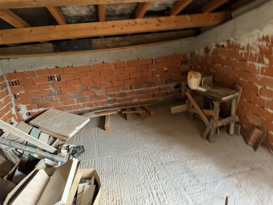 Къща във вилна зона Чеканица/Ботевград/ на 50км от София