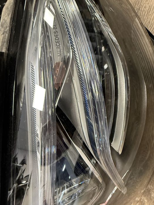 Mercedes w213 e class Multibeam ляв фар фарове