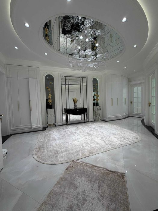 Яккасарайский район премиум ремонт 3 комнатная 100м2  новая квартира