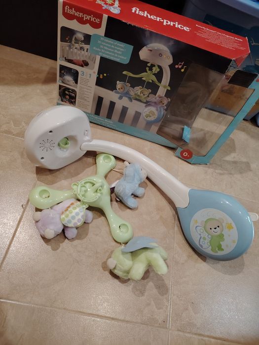 Fisher price музикална въртележка за легло