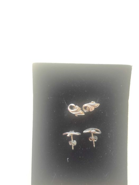 Сребърни бижута-обеци-40лв, Армани-80лв