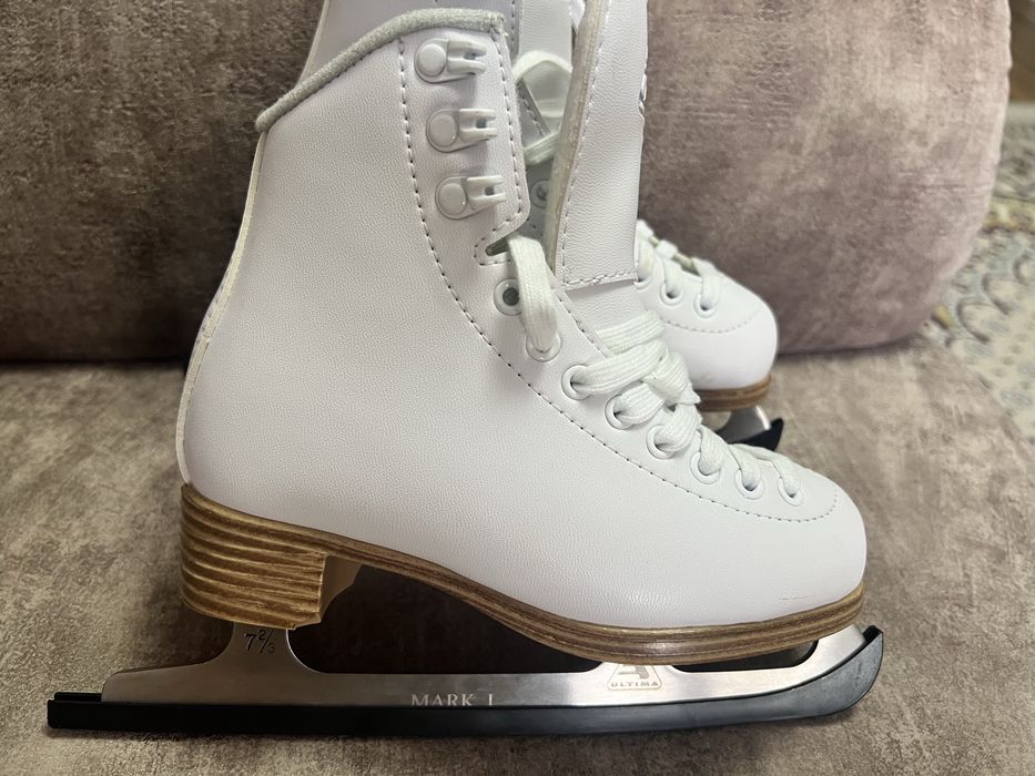 Профессиональные коньки