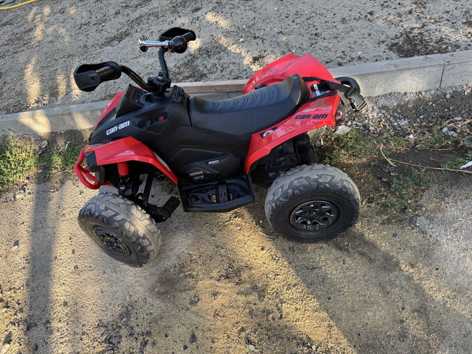 Atv de copii 4 motoare pe baterie