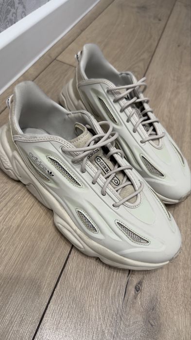 Кроссовки Adidas